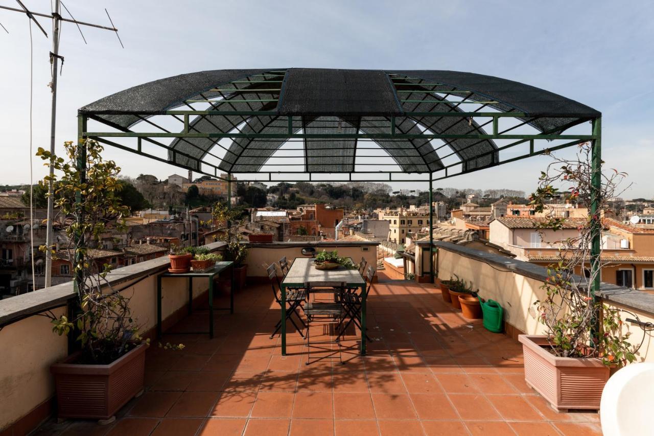 Amazing Penthouse With Terrace And Rooftop In Trastevere Róma Kültér fotó