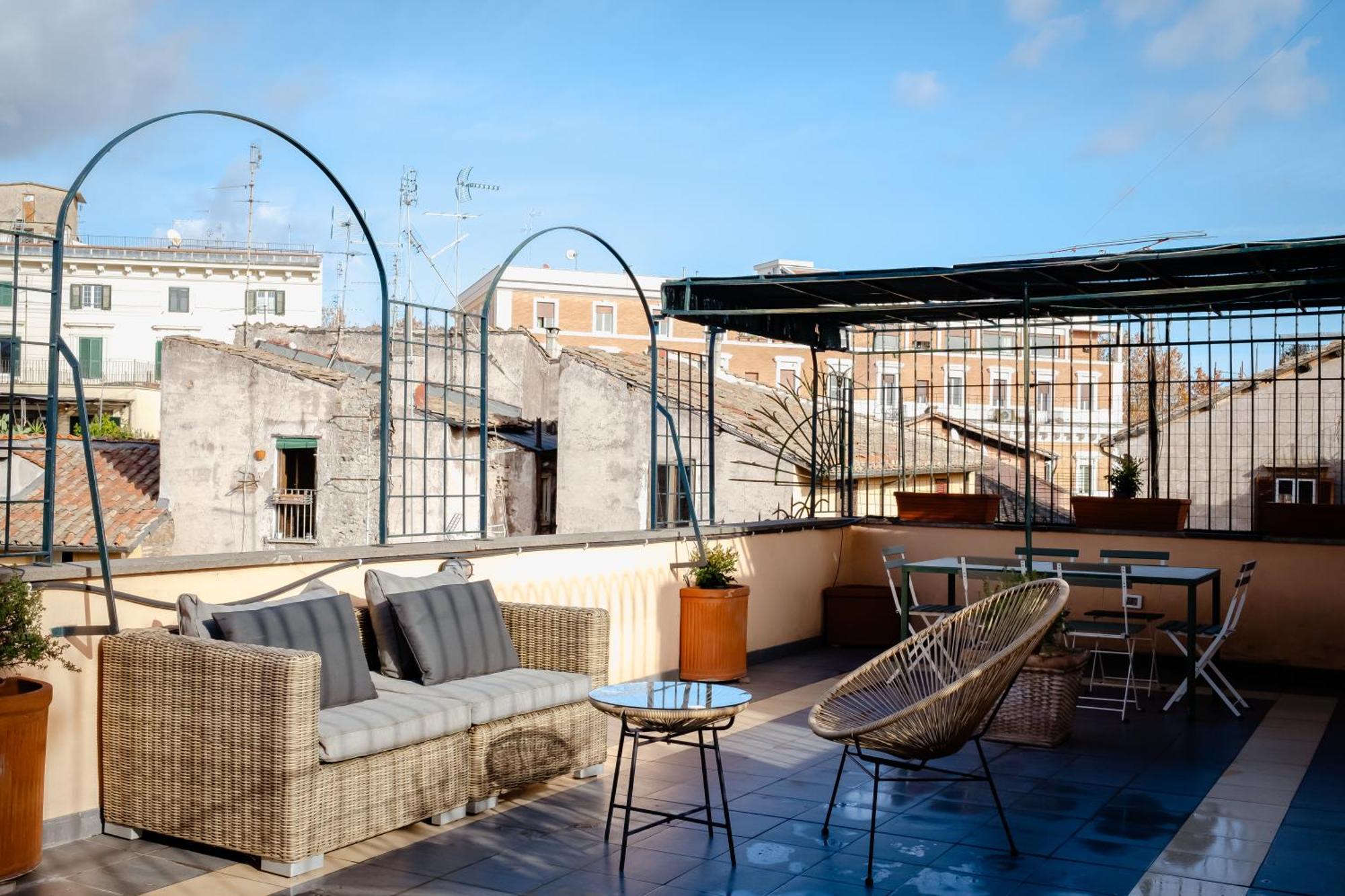Amazing Penthouse With Terrace And Rooftop In Trastevere Róma Kültér fotó